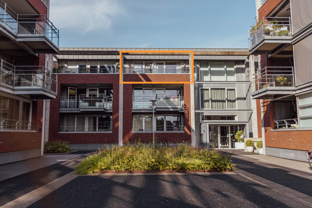 Raamsdonksveer – Tolbrugplein 70