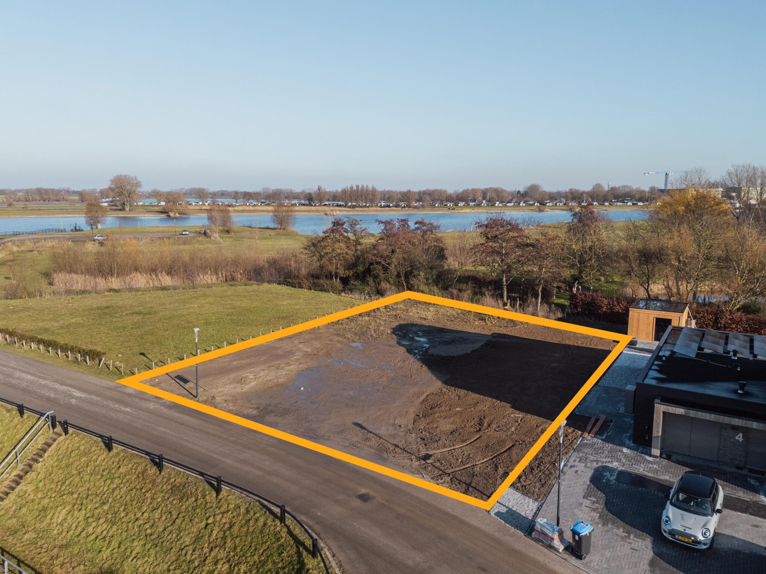 Veen – Waterfront 24