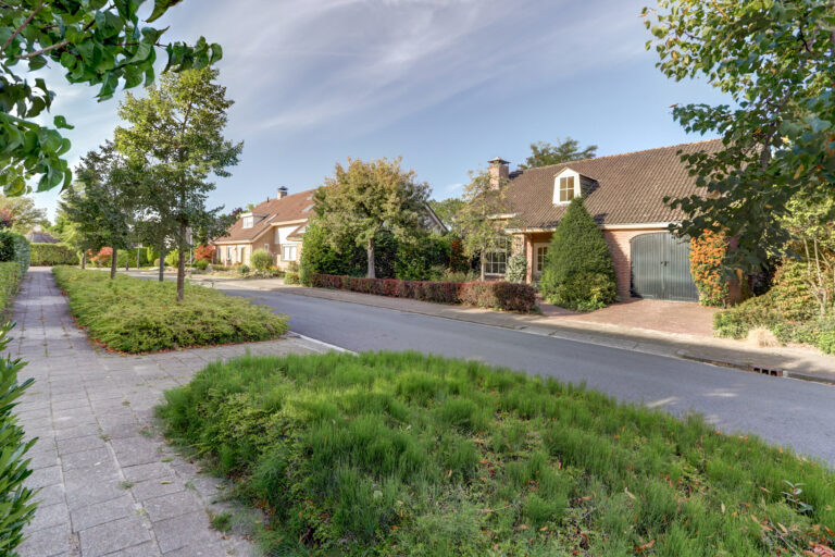 Sleeuwijk – Acacialaan 9