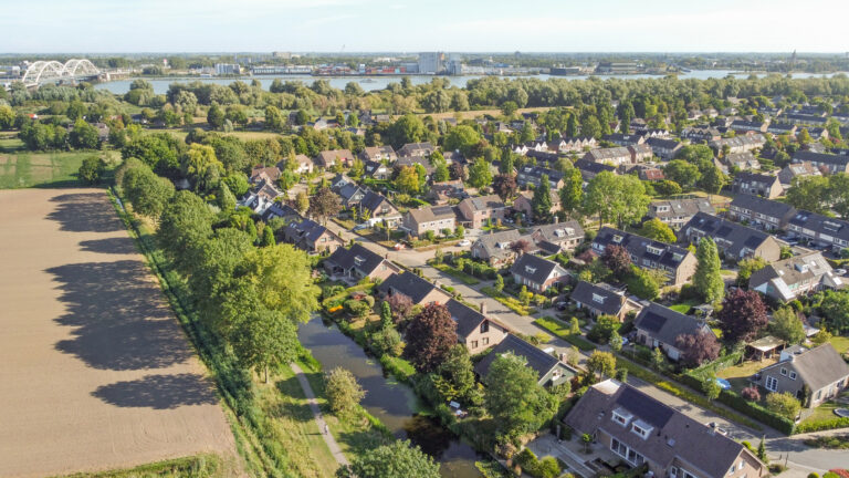 Sleeuwijk – Acacialaan 9