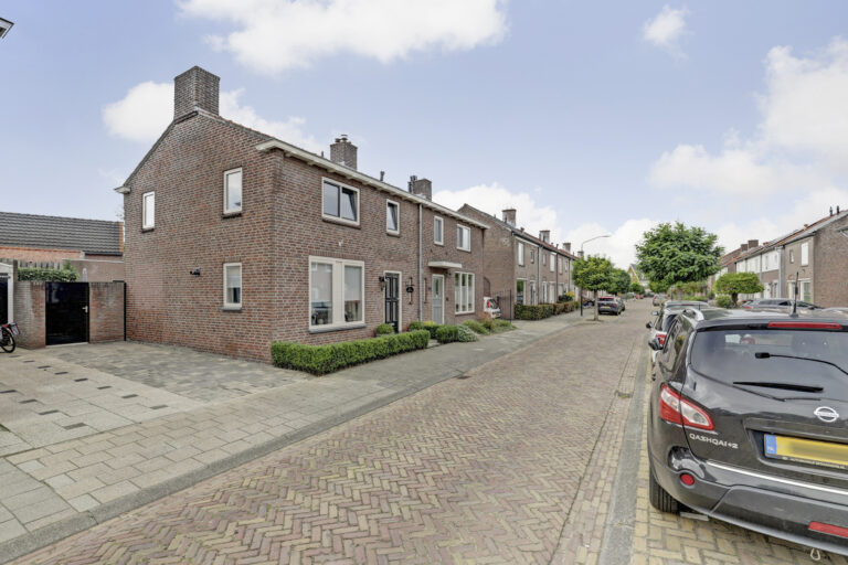 Raamsdonksveer – Vincent van Goghstraat 5