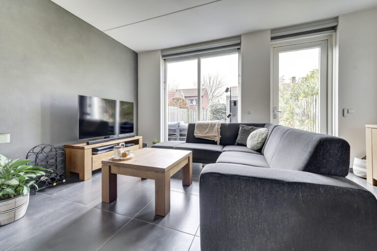 Raamsdonk – Burg. Moonshof 8