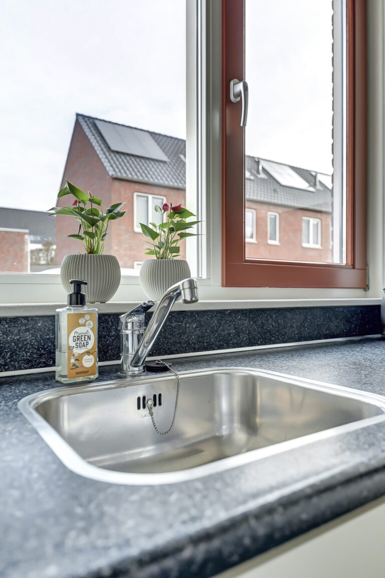 Raamsdonk – Burg. Moonshof 8