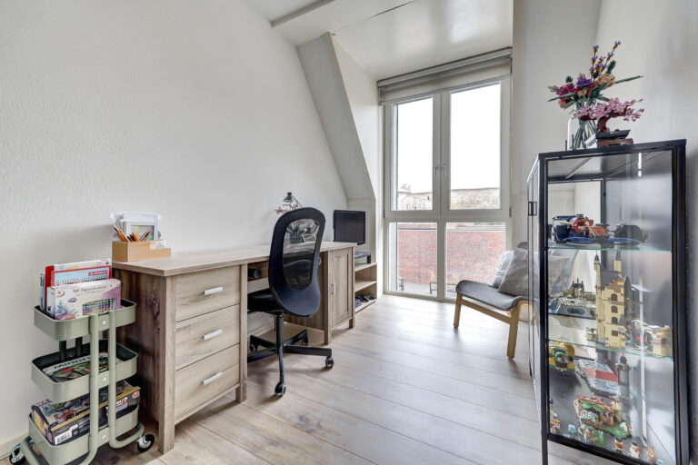 Raamsdonk – Burg. Moonshof 8