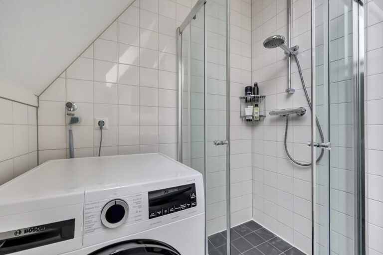 Raamsdonk – Burg. Moonshof 8