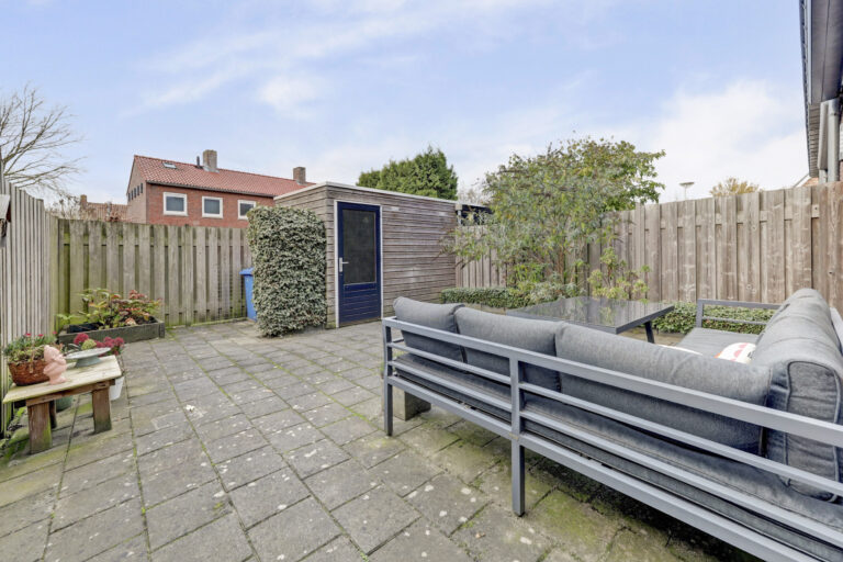 Raamsdonk – Burg. Moonshof 8