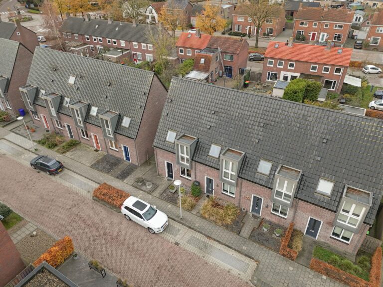 Raamsdonk – Burg. Moonshof 8