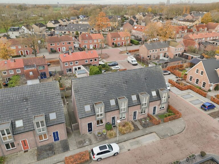 Raamsdonk – Burg. Moonshof 8