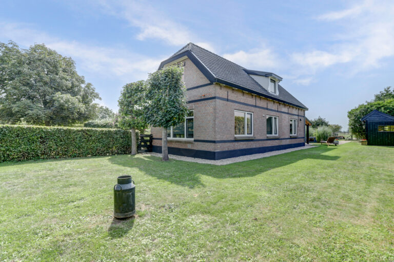 Woudrichem – Burgemeester van der Lelystraat 103