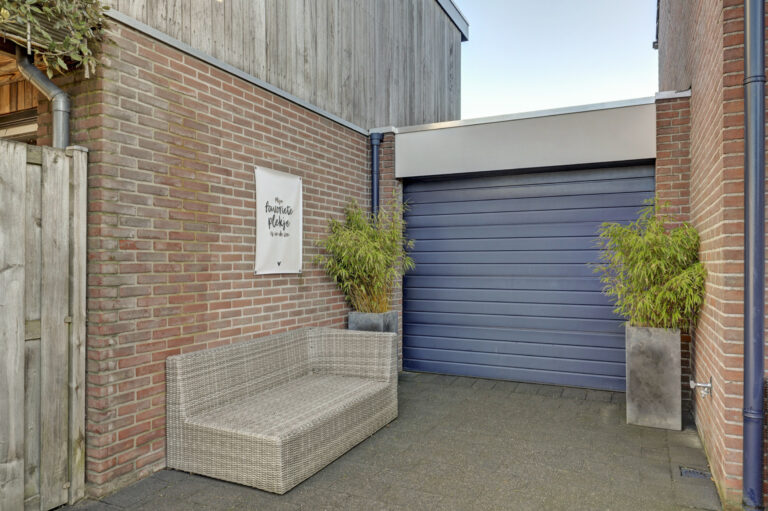 Almkerk – Van Limburg Stirumstraat 45