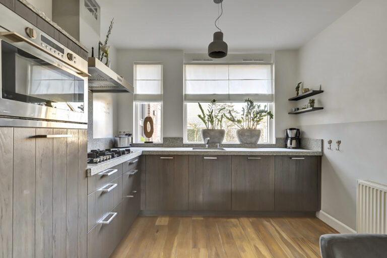 Almkerk – Van Limburg Stirumstraat 45