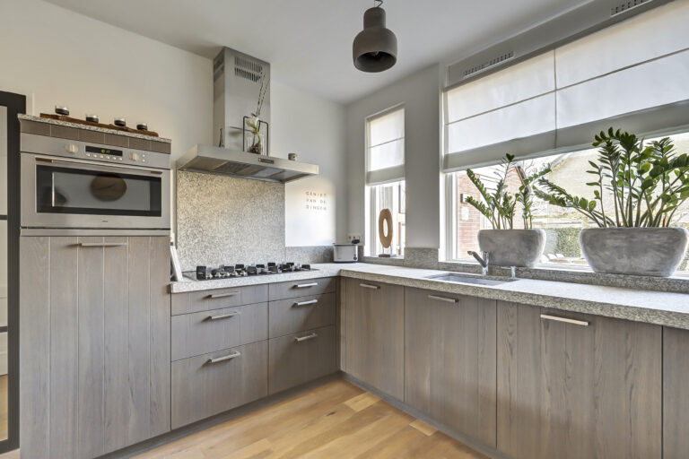 Almkerk – Van Limburg Stirumstraat 45