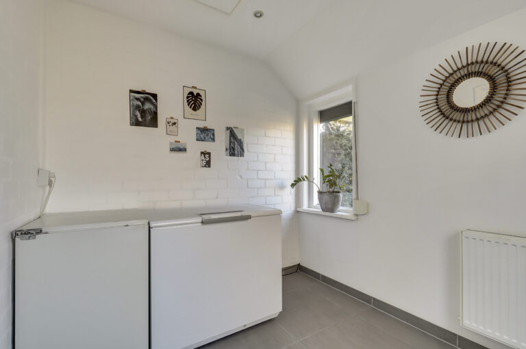 Almkerk – Van Limburg Stirumstraat 45