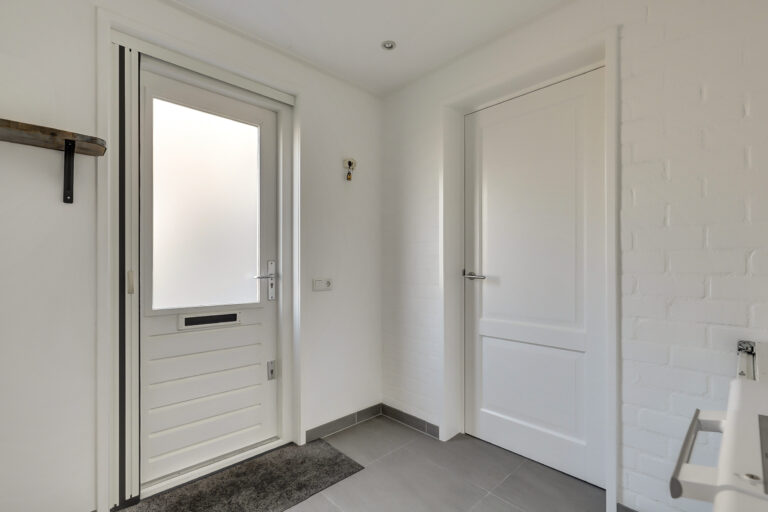 Almkerk – Van Limburg Stirumstraat 45