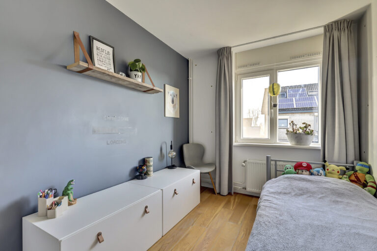 Almkerk – Van Limburg Stirumstraat 45