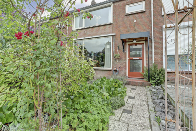 Sleeuwijk – Het Witte Huis 10