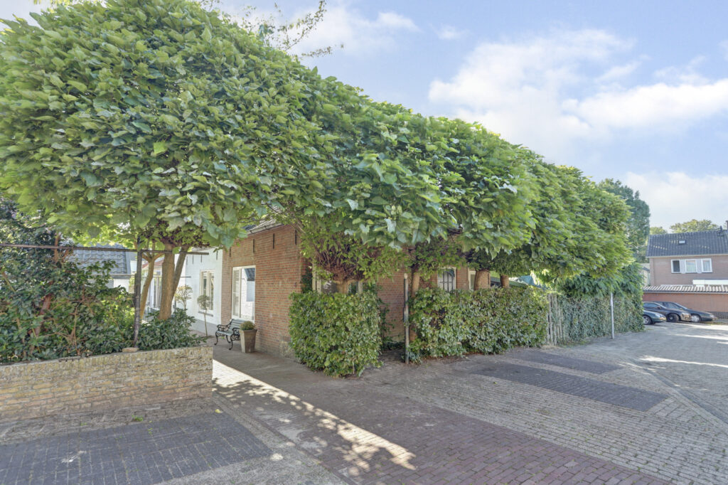 Raamsdonksveer – Zwanesteeg 6