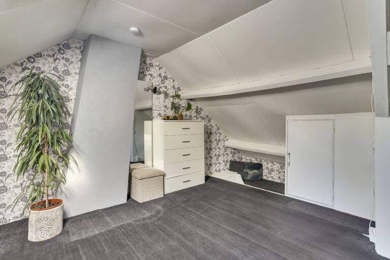 Raamsdonksveer – Zwanesteeg 6