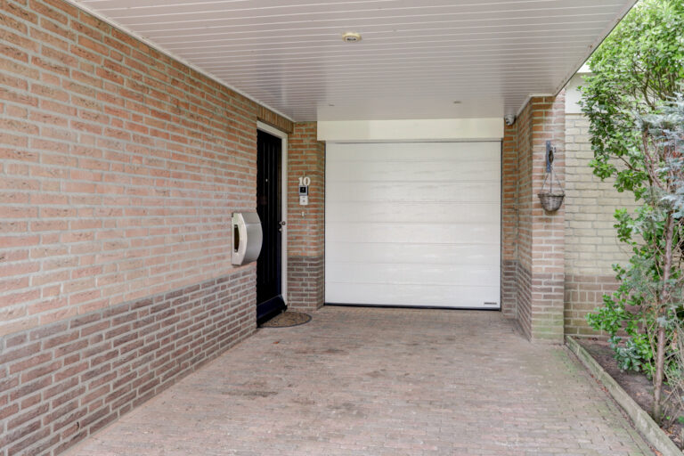 Raamsdonksveer – Thorbecke singel 10