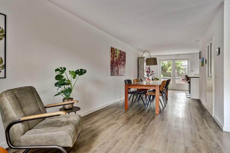 Raamsdonksveer – Thorbecke singel 10