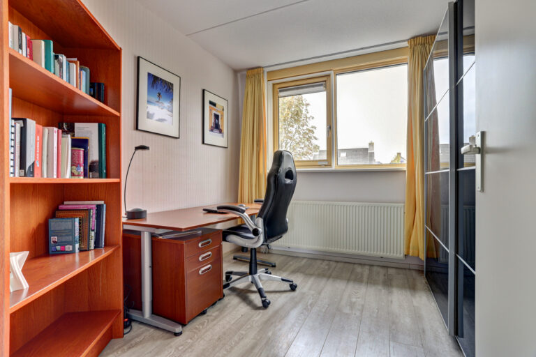 Raamsdonksveer – Thorbecke singel 10