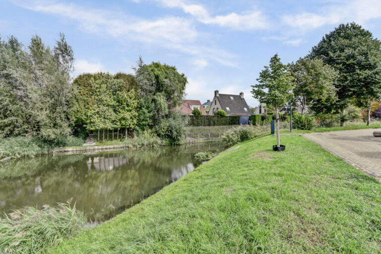 Raamsdonksveer – Thorbecke singel 10