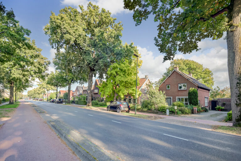 Sleeuwijk – Rijksstraatweg 93