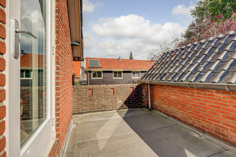 Sleeuwijk – Rijksstraatweg 93