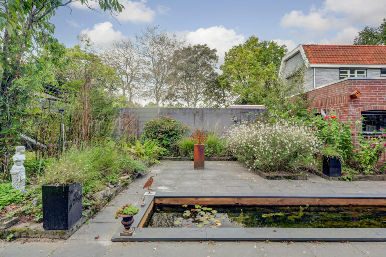 Sleeuwijk – Rijksstraatweg 93