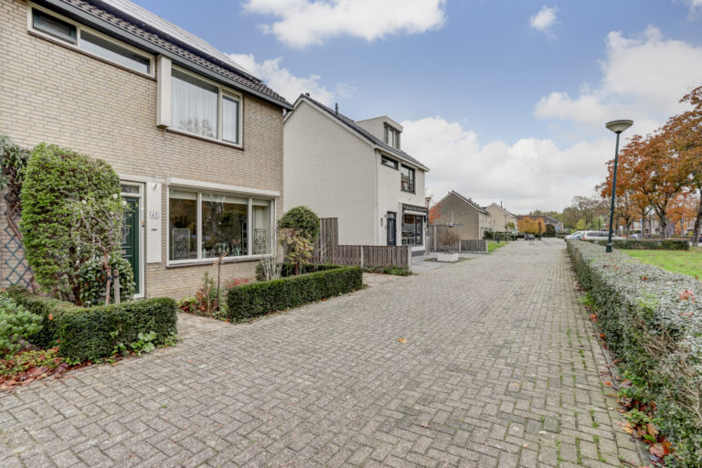 Geertruidenberg – Gouverneurslaan 47