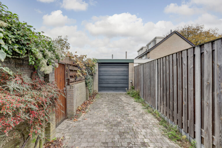 Geertruidenberg – Gouverneurslaan 47