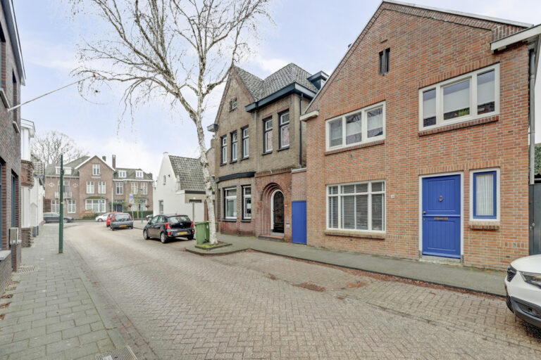 Kaatsheuvel – Doctor van Beurdenstraat 40