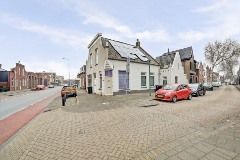 Kaatsheuvel – Doctor van Beurdenstraat 40