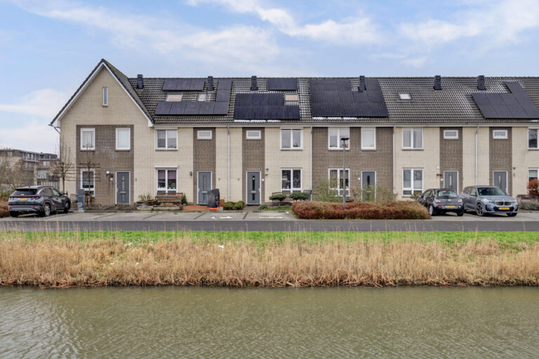 Sleeuwijk – Waaiersluis 25