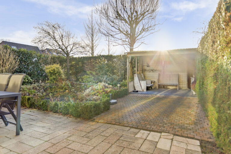 Raamsdonksveer – Benraatshoef 12