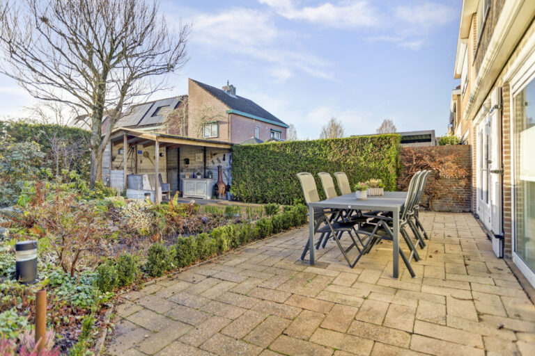 Raamsdonksveer – Benraatshoef 12