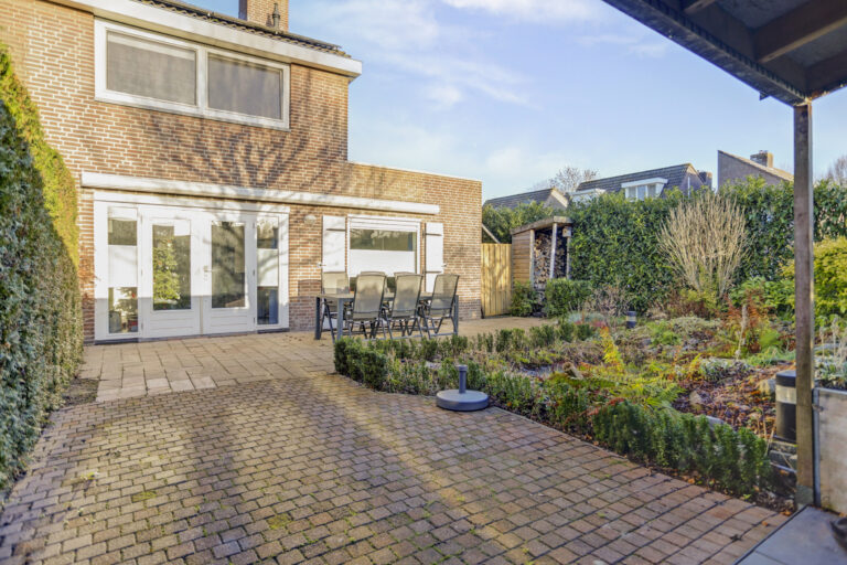 Raamsdonksveer – Benraatshoef 12