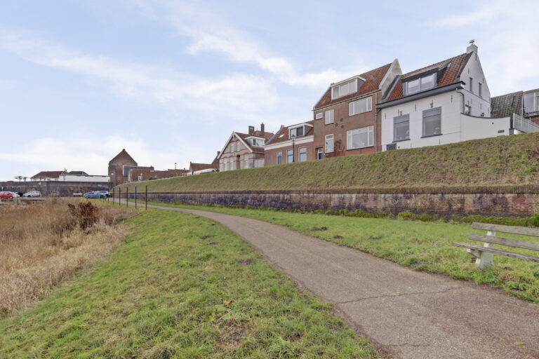 Woudrichem – Rijkswal 52