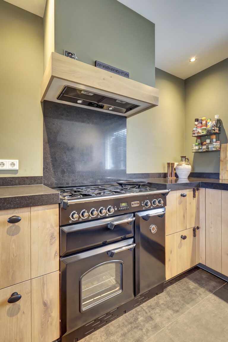 Raamsdonksveer – Papeweer 6