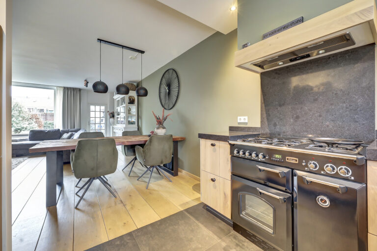 Raamsdonksveer – Papeweer 6