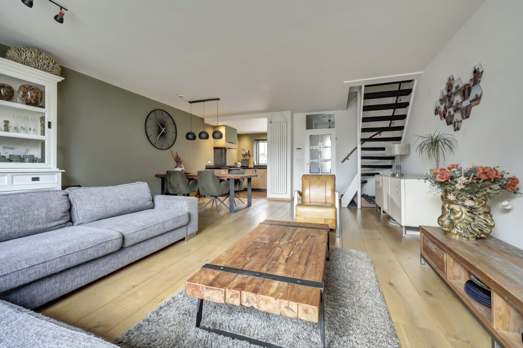 Raamsdonksveer – Papeweer 6