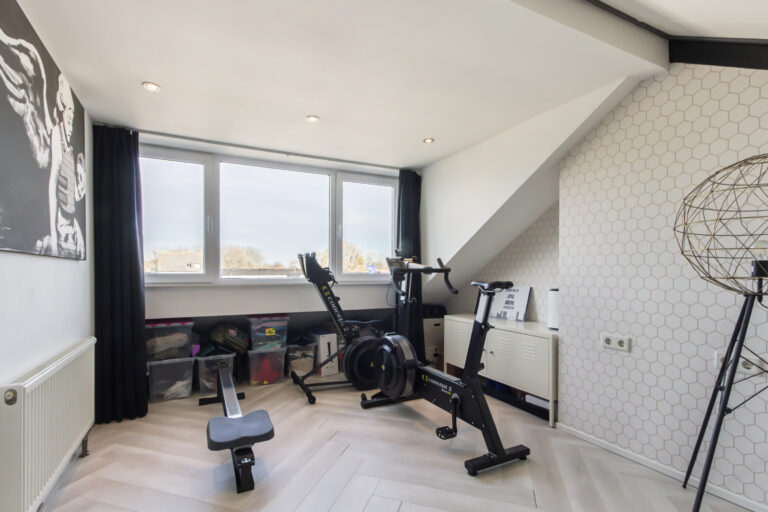 Dordrecht – Van Schendelstraat 6